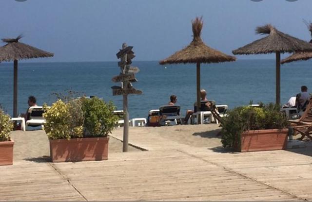 Villa Tim Avec Piscine Commune Et A Deux Pas De La Plage سانت ماري لا مير المظهر الخارجي الصورة